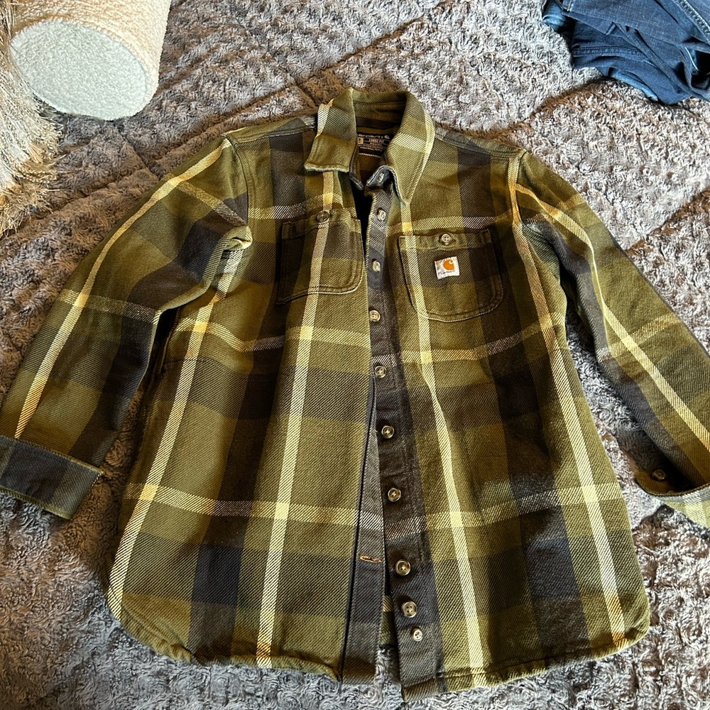 Carhartt flannel  XS